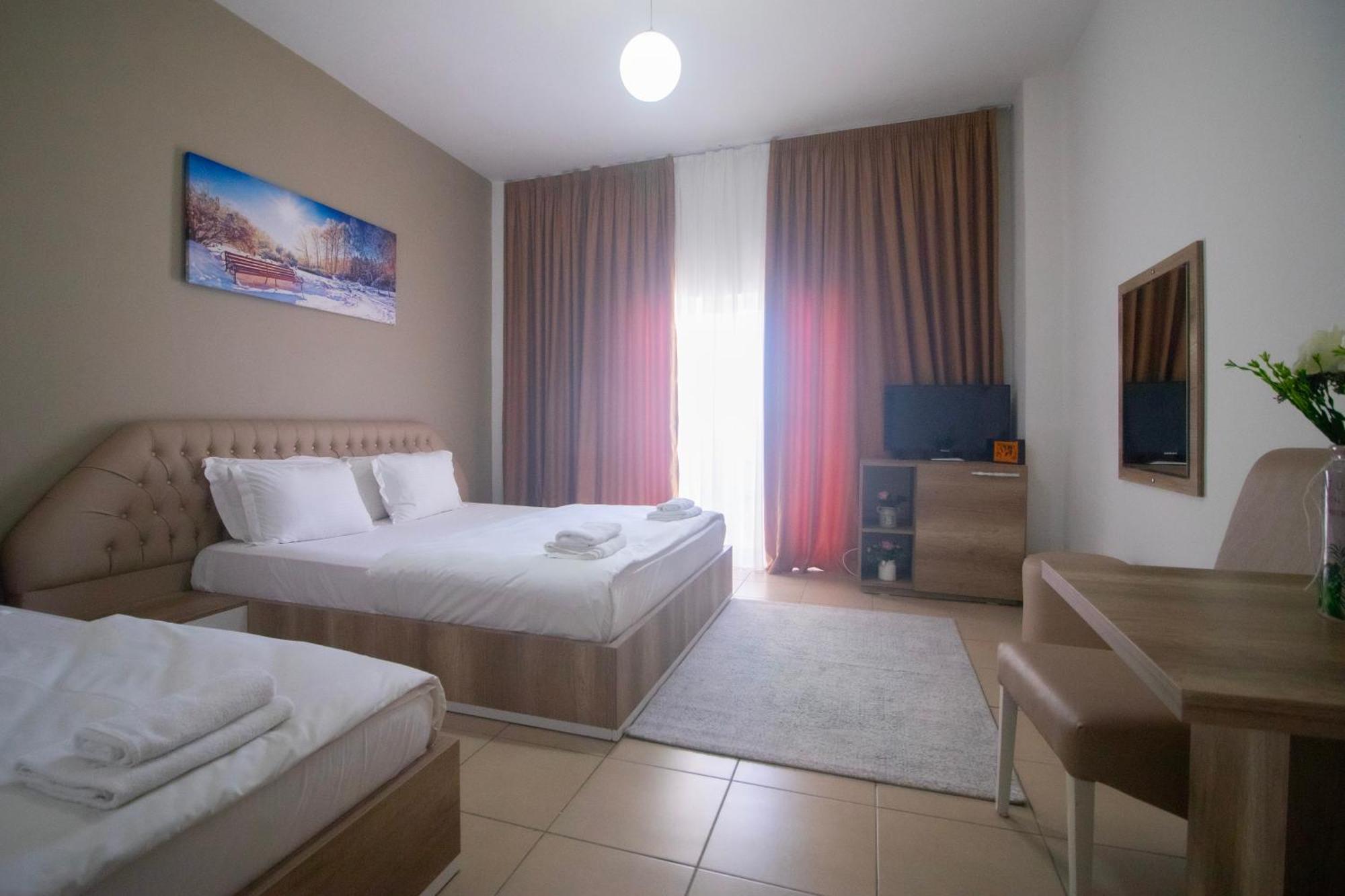 Hotel Princ Голем Экстерьер фото