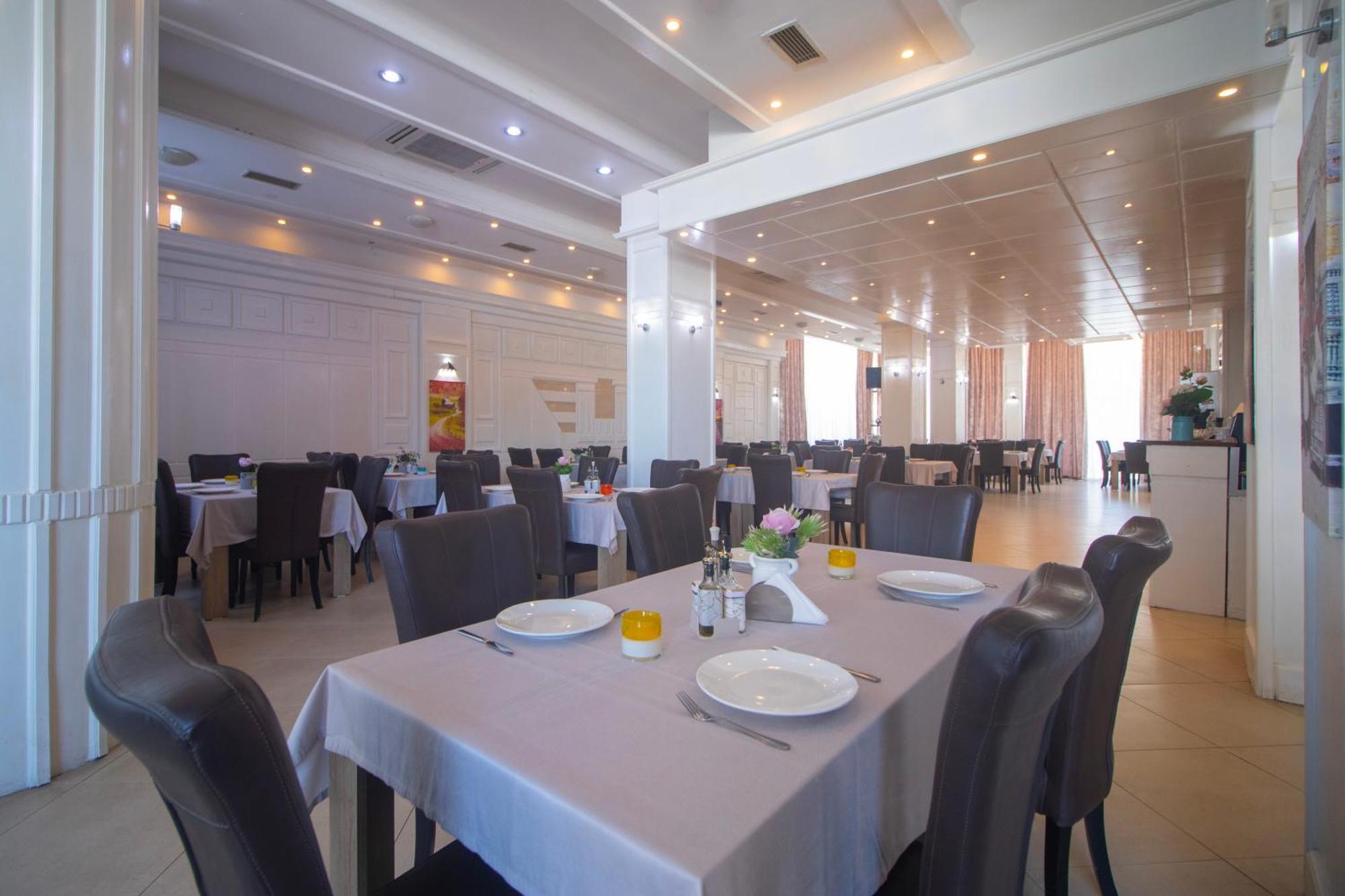 Hotel Princ Голем Экстерьер фото